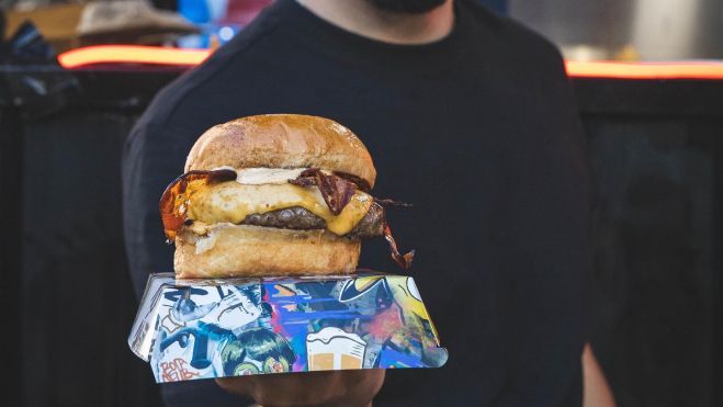 Una de les hamburgueses participants en The Champions Burguer de València