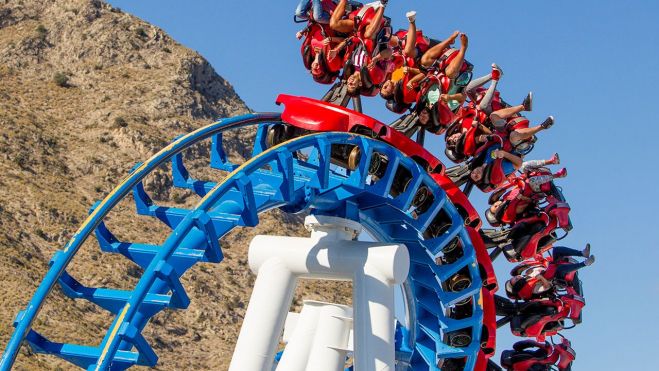 Montaña rusa 'Titánide' de Terra Mítica