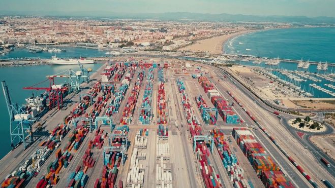 Imagen aérea del puerto de Valencia 