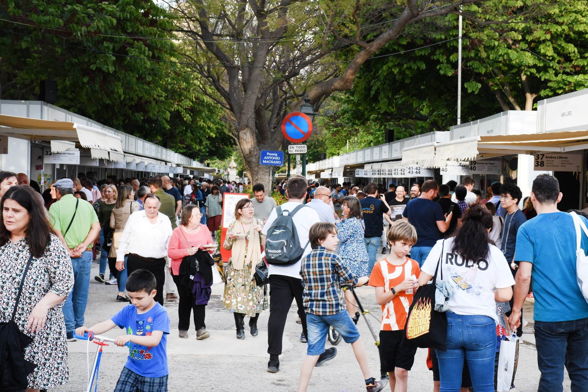 Vuelve la Feria del Libro de Valencia 2024 fechas, horario y