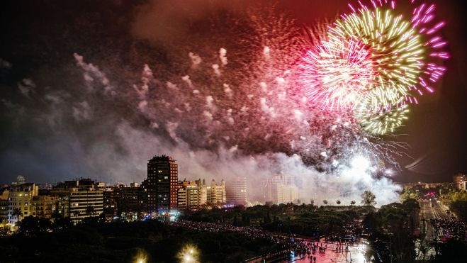 Castillo de fuegos artificiales en Valencia