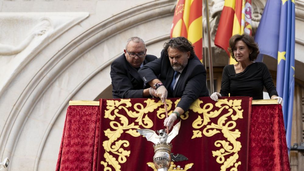 Bajada de la Reial Senyera el 9 d'Octubre (Xisco Navarro)