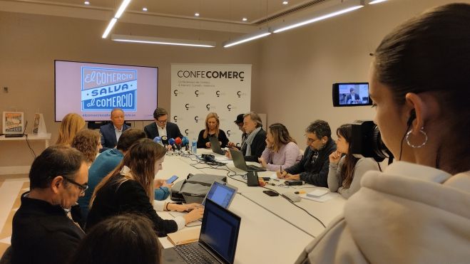 Reunión de Confecomerç sobre la campaña de recuperación de los negocios locales 'El comercio salva al comercio